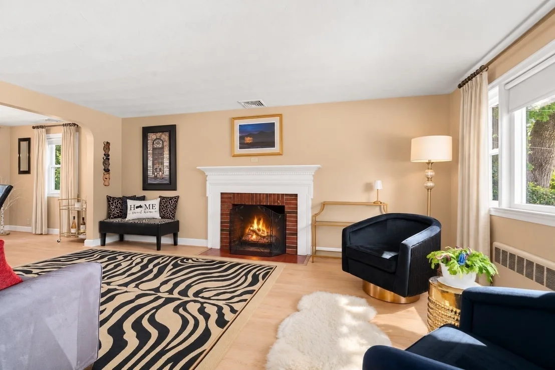 Photo of 39 Robin Rd