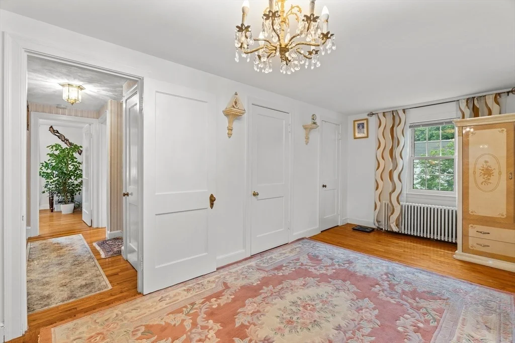 Photo of 100 Maple Street