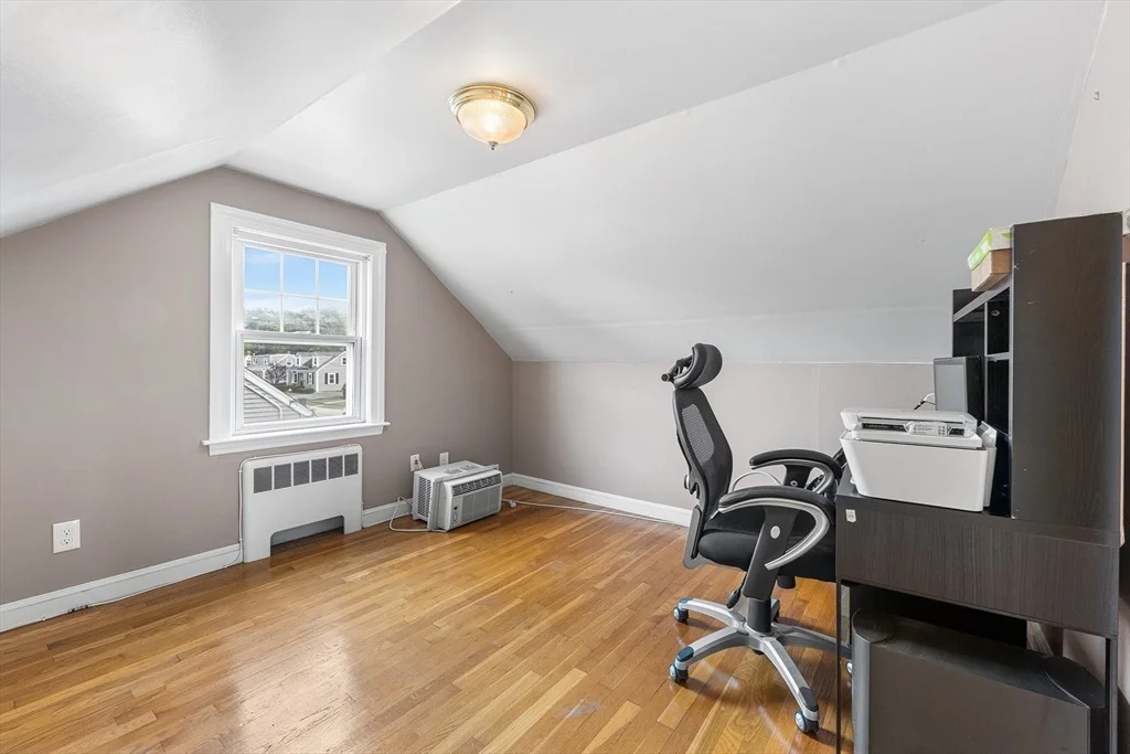 Photo of 39 Badger Rd
