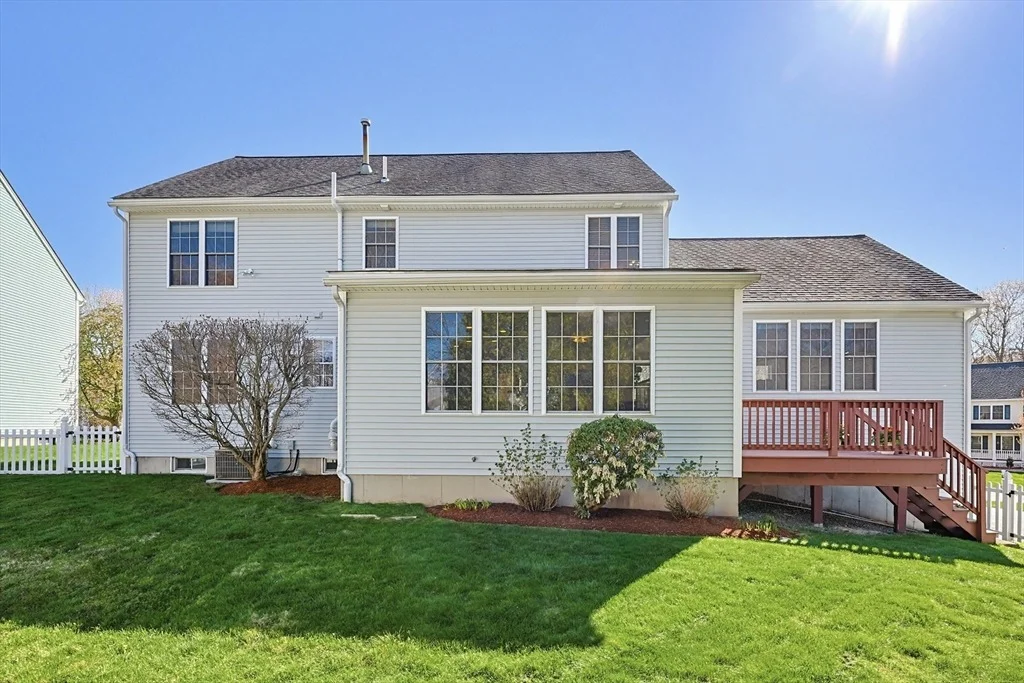 Photo of 73 Independence Ln
