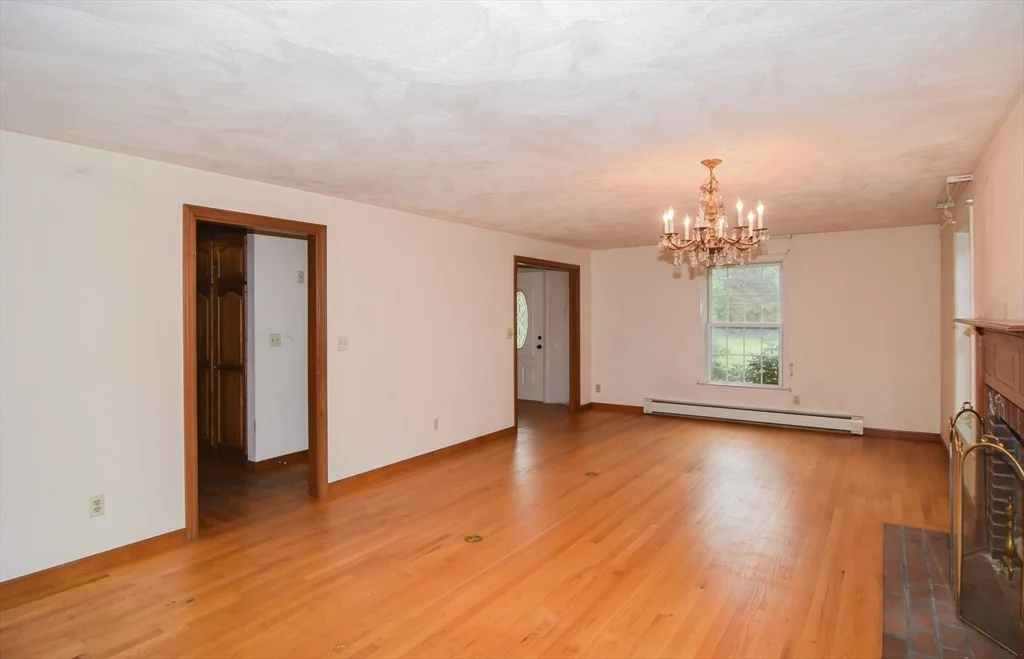 Photo of 356 Linebrook Rd.