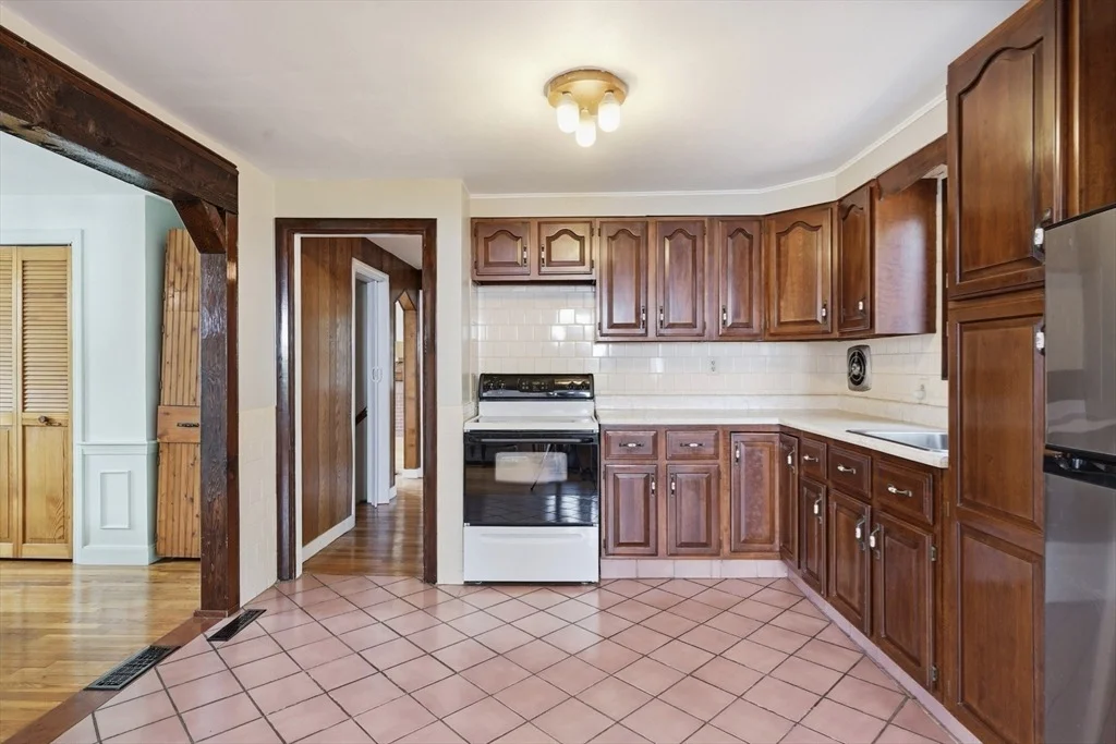 Photo of 6 Devine Rd