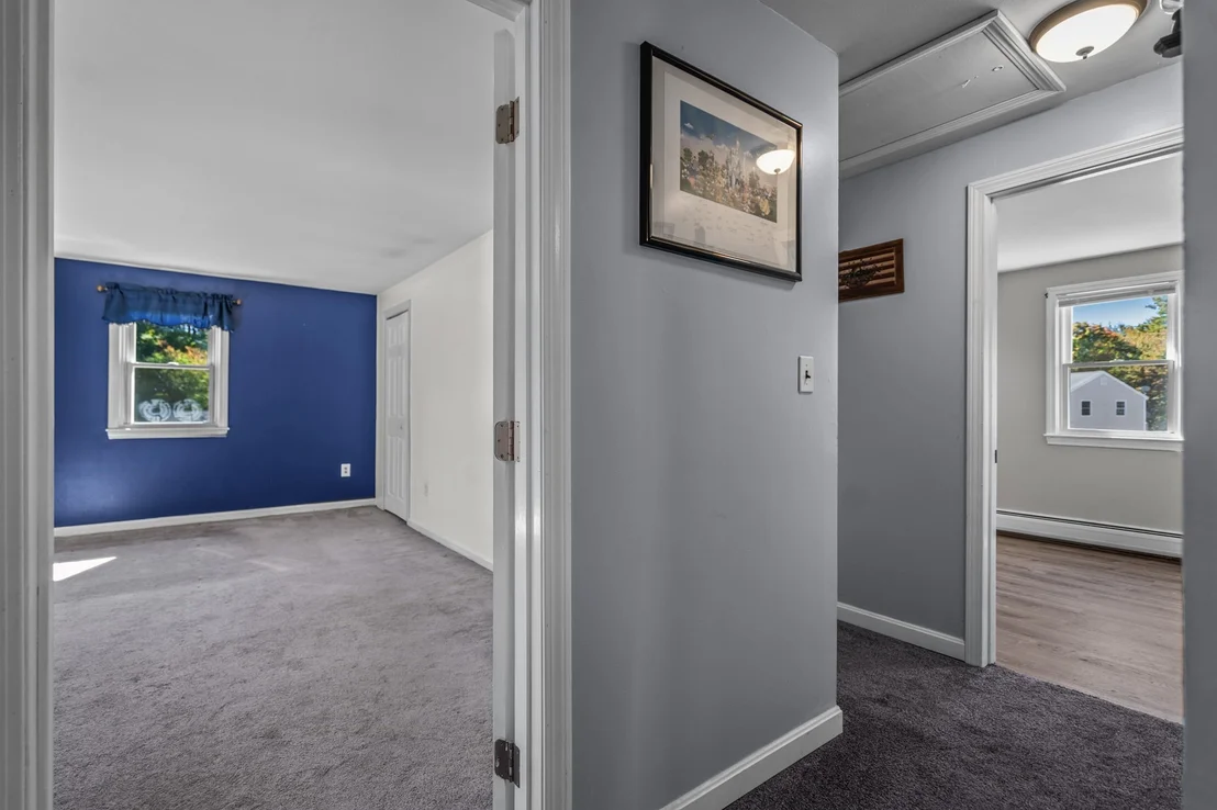 Photo of 105 Freda Ln