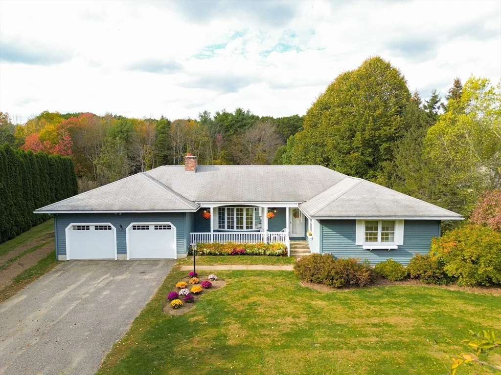 Photo of 621 Woods Road
