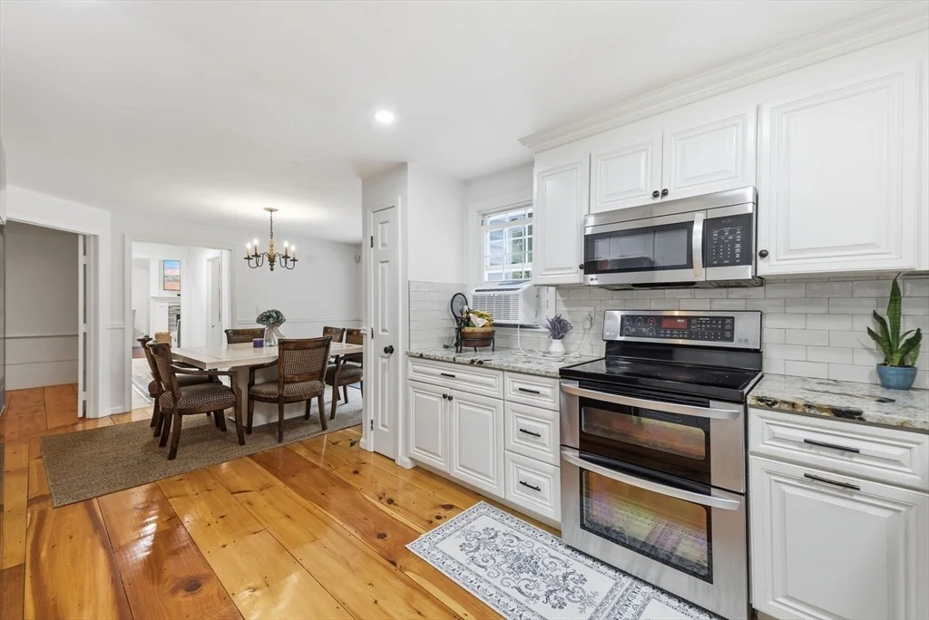 Photo of 359 Se Main St