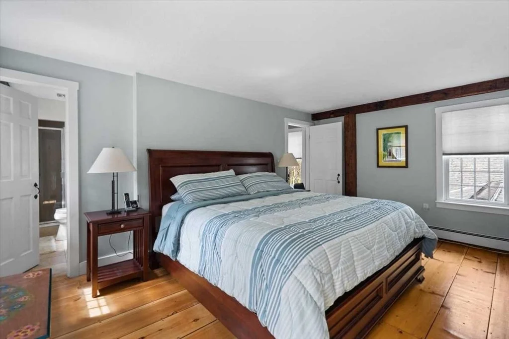 Photo of 9 Bay Path Dr