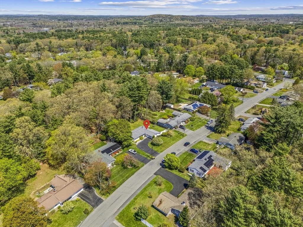 Photo of 58 Sloane Dr