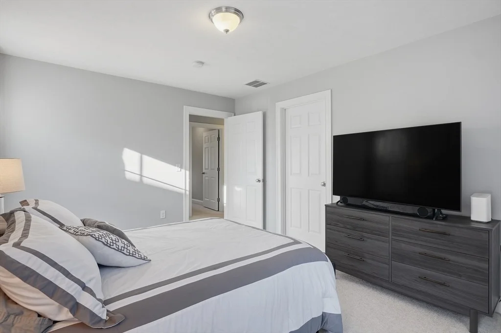 Photo of Unit 5 at 5 Juniper Ridge