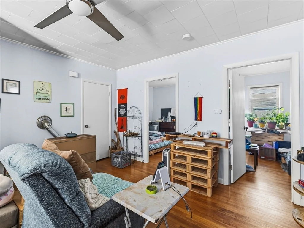 Photo of 430 William St.