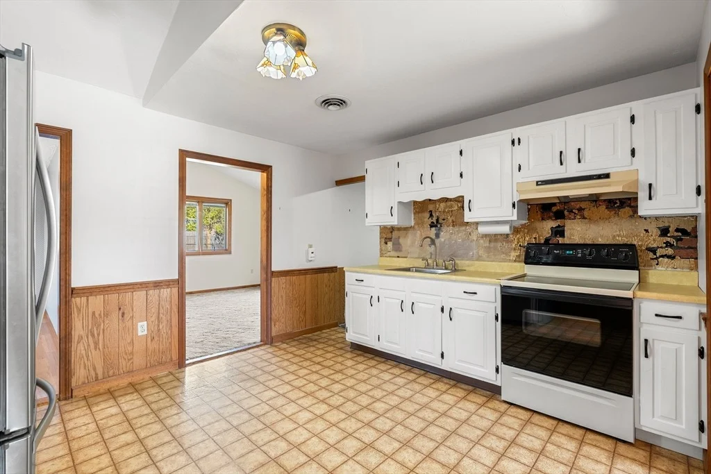 Photo of 36 Baldwin Ave