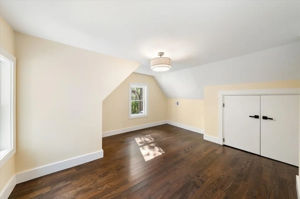 Photo of 42 Dakin Road