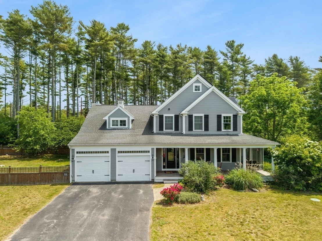 Photo of 22 Red Pine Ln