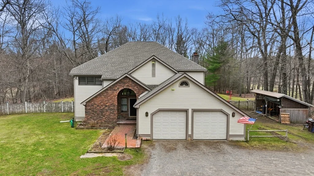 Photo of 458 Montgomery Rd