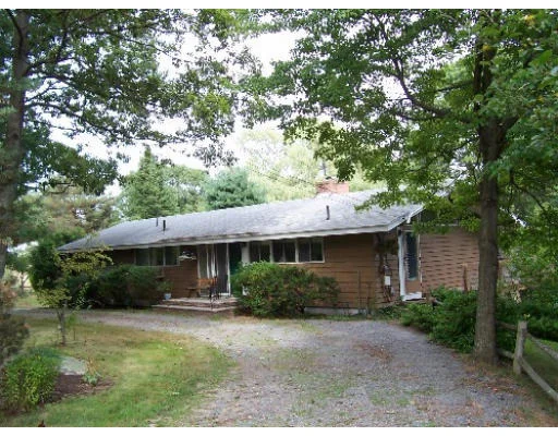 Photo of 249 Highland Road