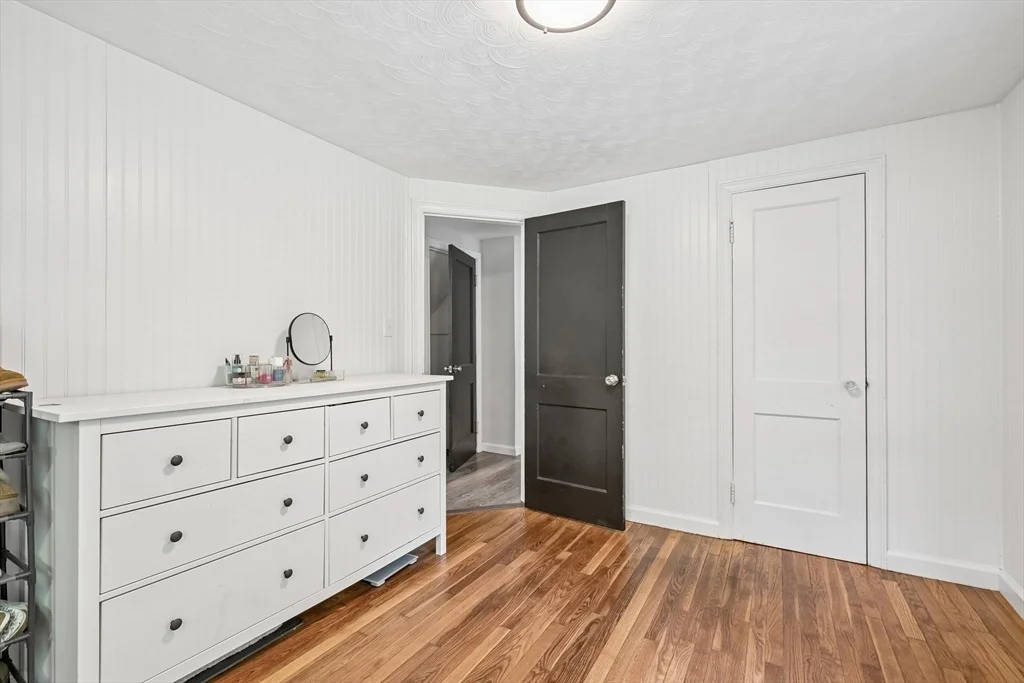 Photo of 18 Carleton Rd