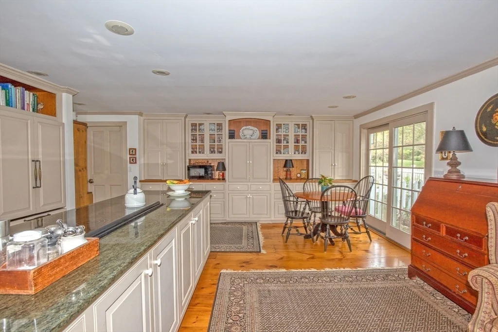 Photo of 162 Boston Rd