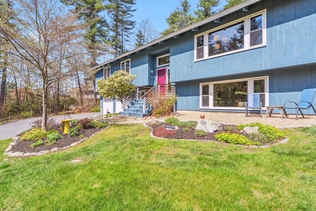 Photo of 50 Lowell Dr