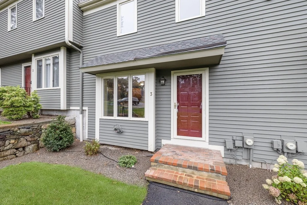 Photo of Unit 3 at 6 Deer Path