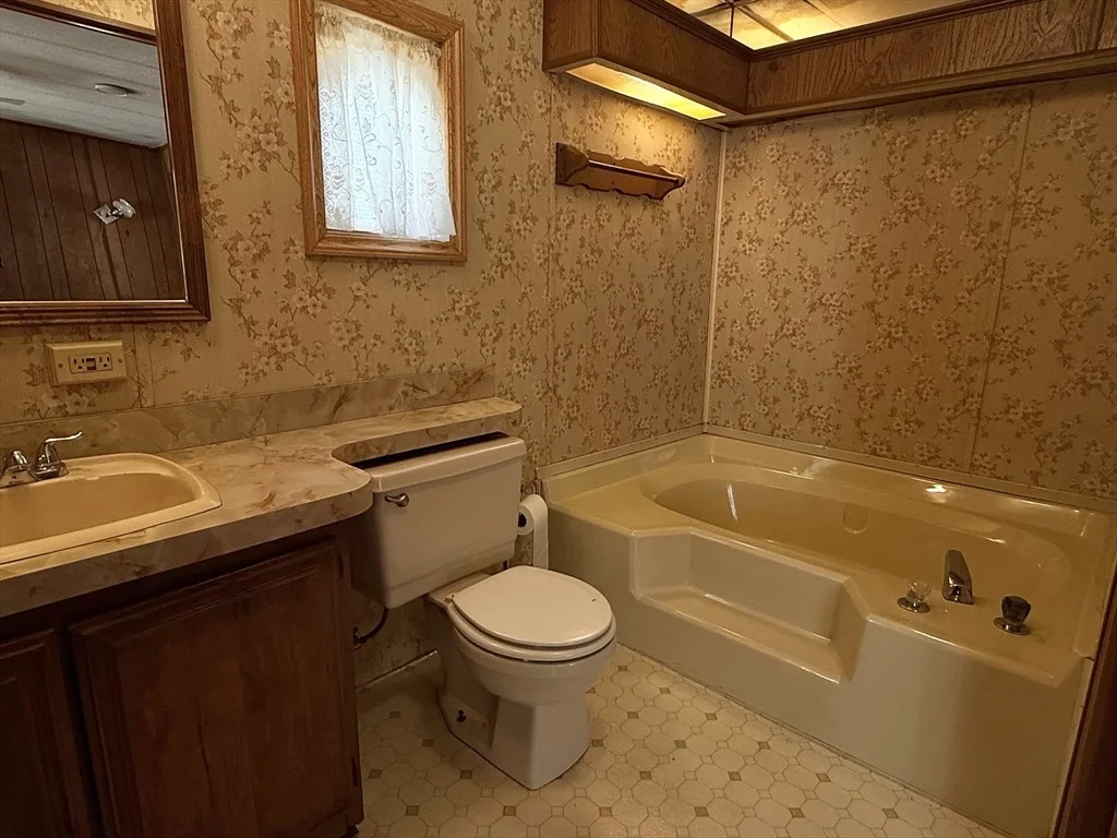 Photo of 15 Nelligan Dr