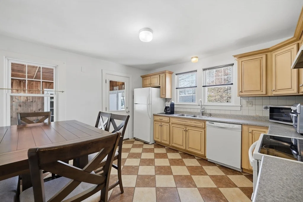 Photo of 182 Lockhouse Rd
