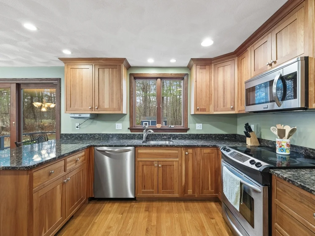 Photo of 7 Spruce Rd