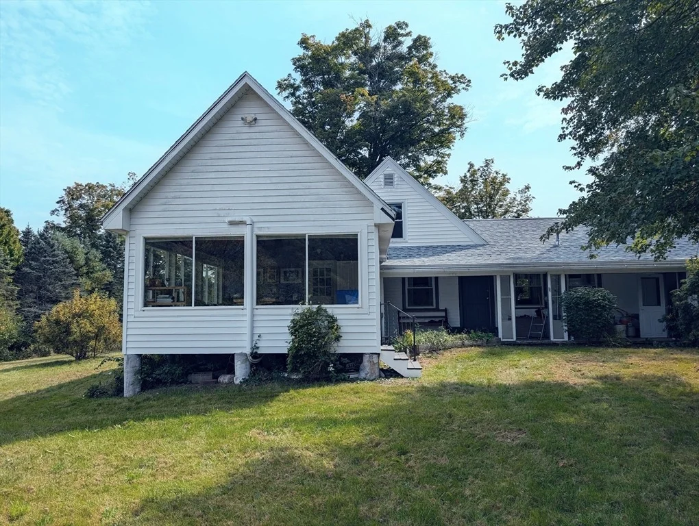 Photo of 504 Lampblack Rd