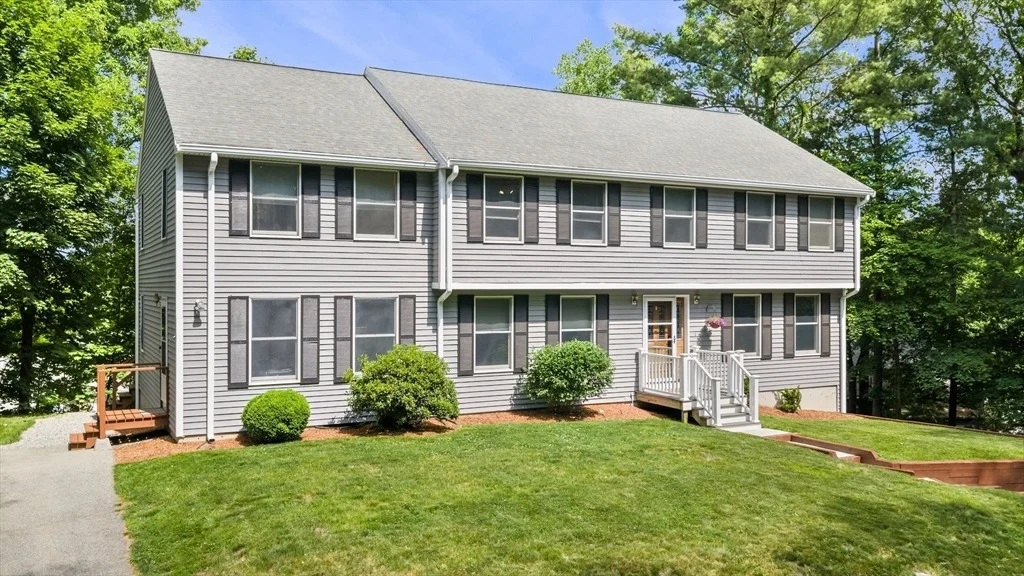 Photo of 10 Grandview Rd