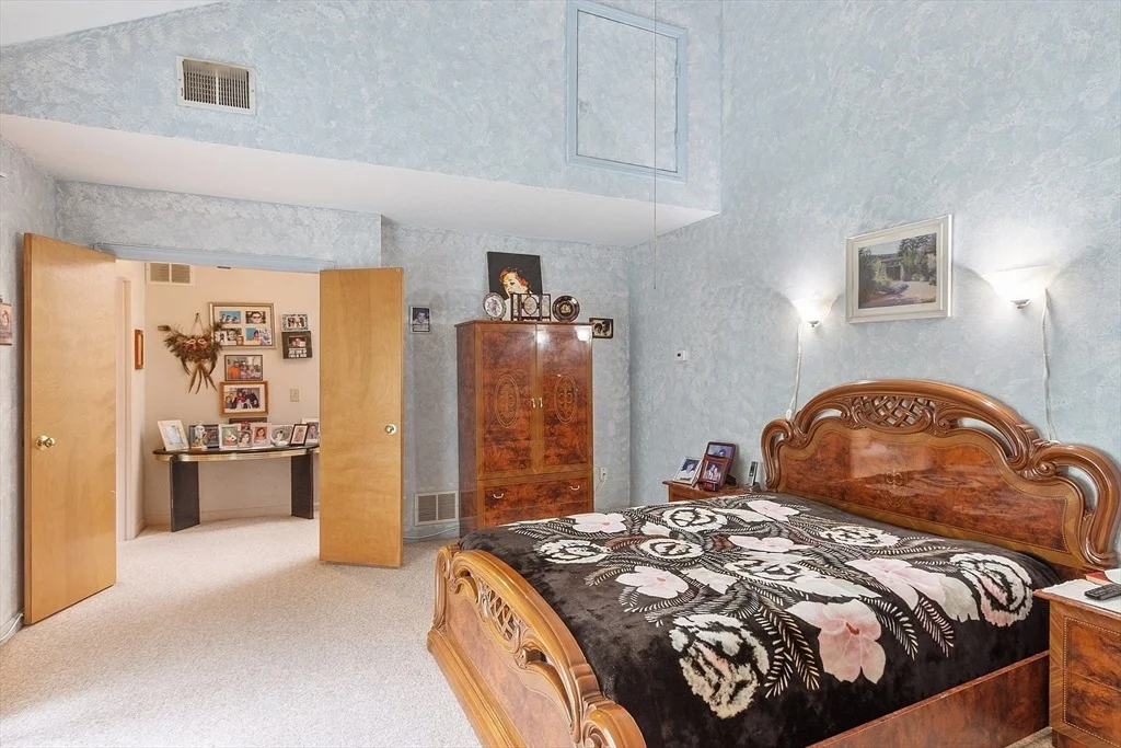 Photo of Unit 102 at 102 Captain Eames Cir