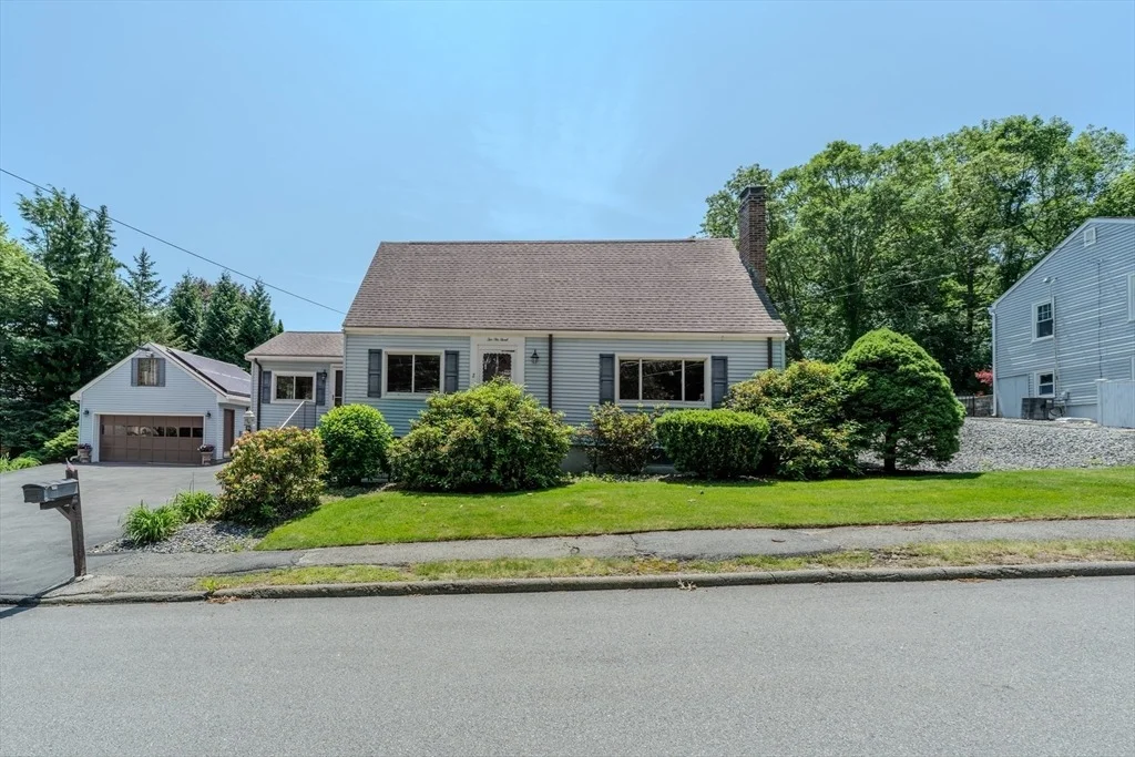 Photo of 2 Otis St