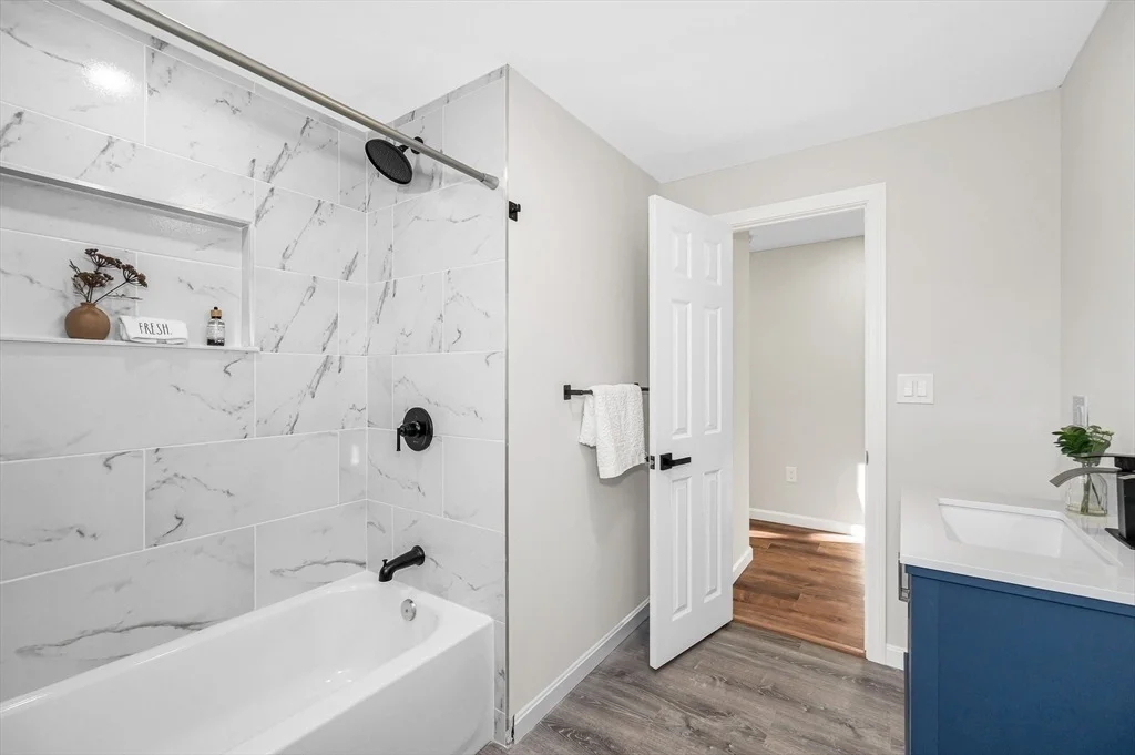 Photo of 4 Melody Ln