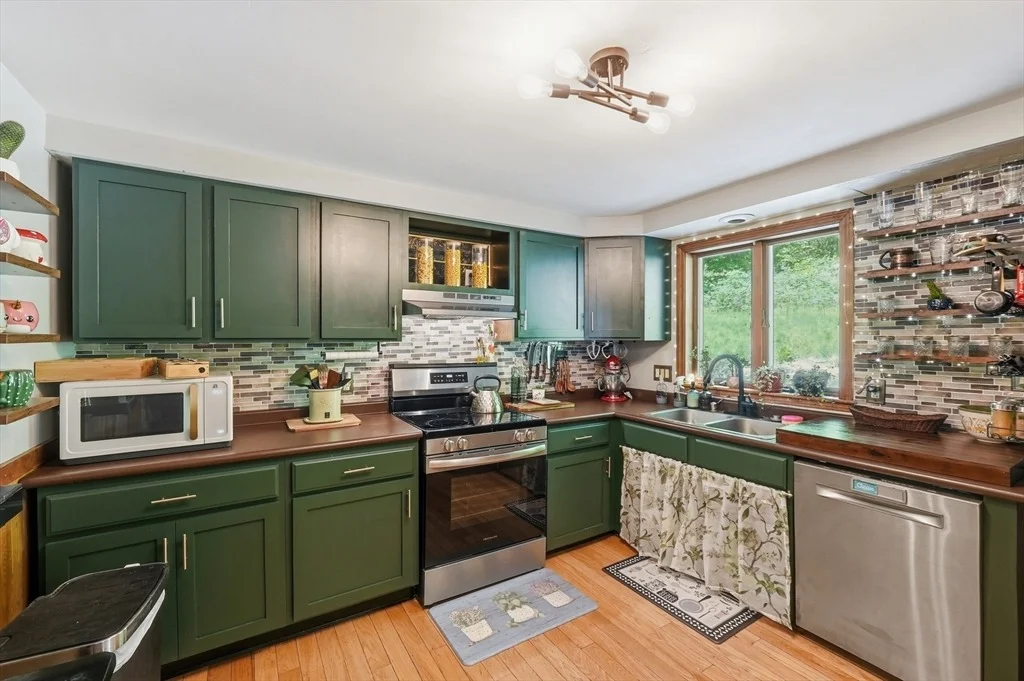 Photo of 87 Allen Road