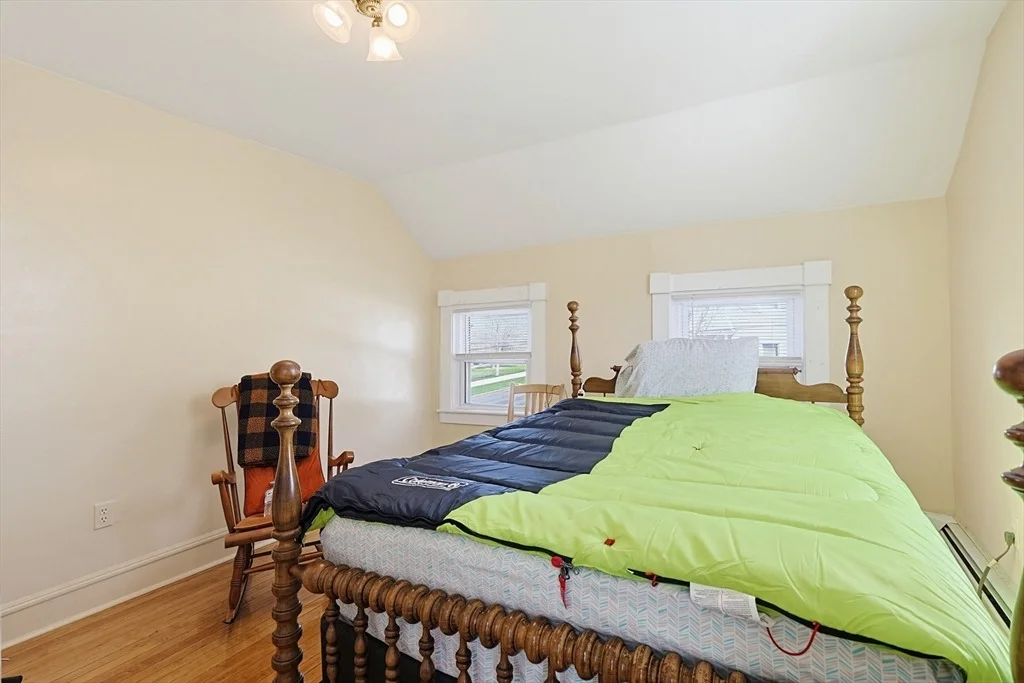 Photo of 391 Middle St