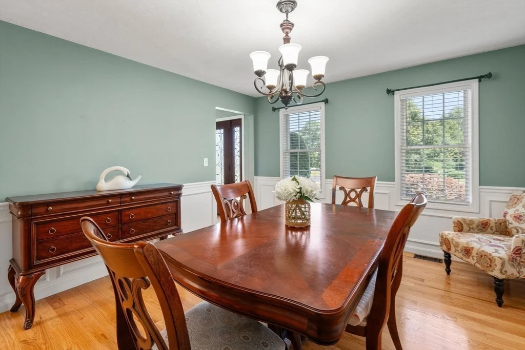 Photo of 9 Devol Ave