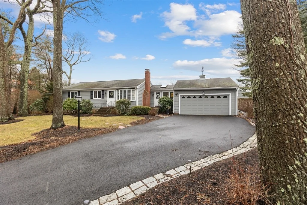 Photo of 75 Pine Haven Circle