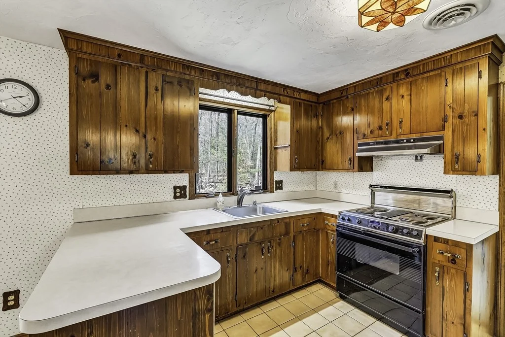 Photo of 14 Morningside Ln