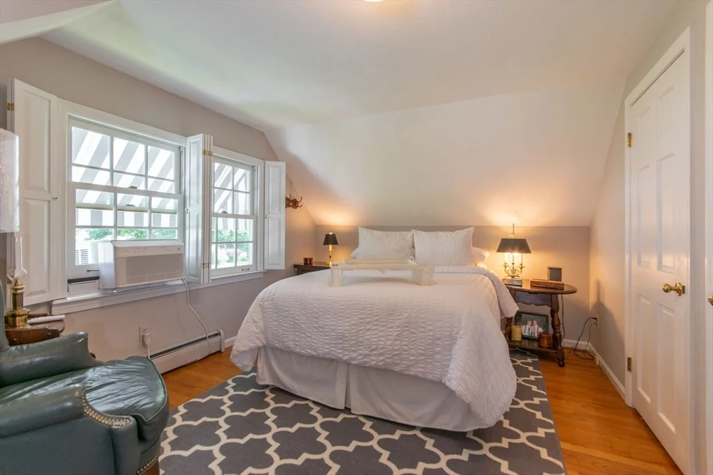 Photo of 92 Forest Road