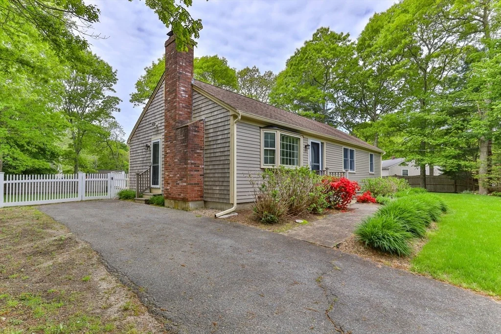 Photo of 17 Outpost Ln