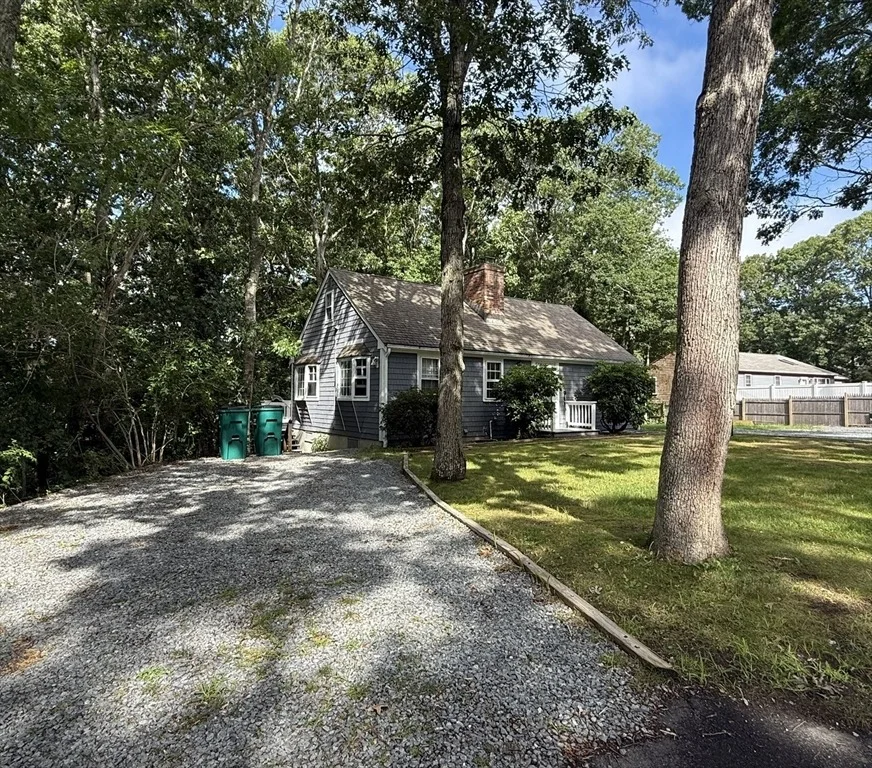 Photo of 297 Strawberry Hill Rd