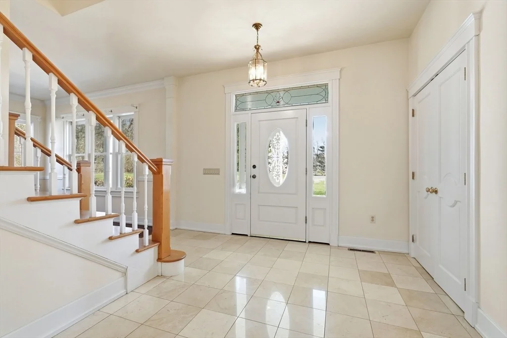Photo of 365 Middle St