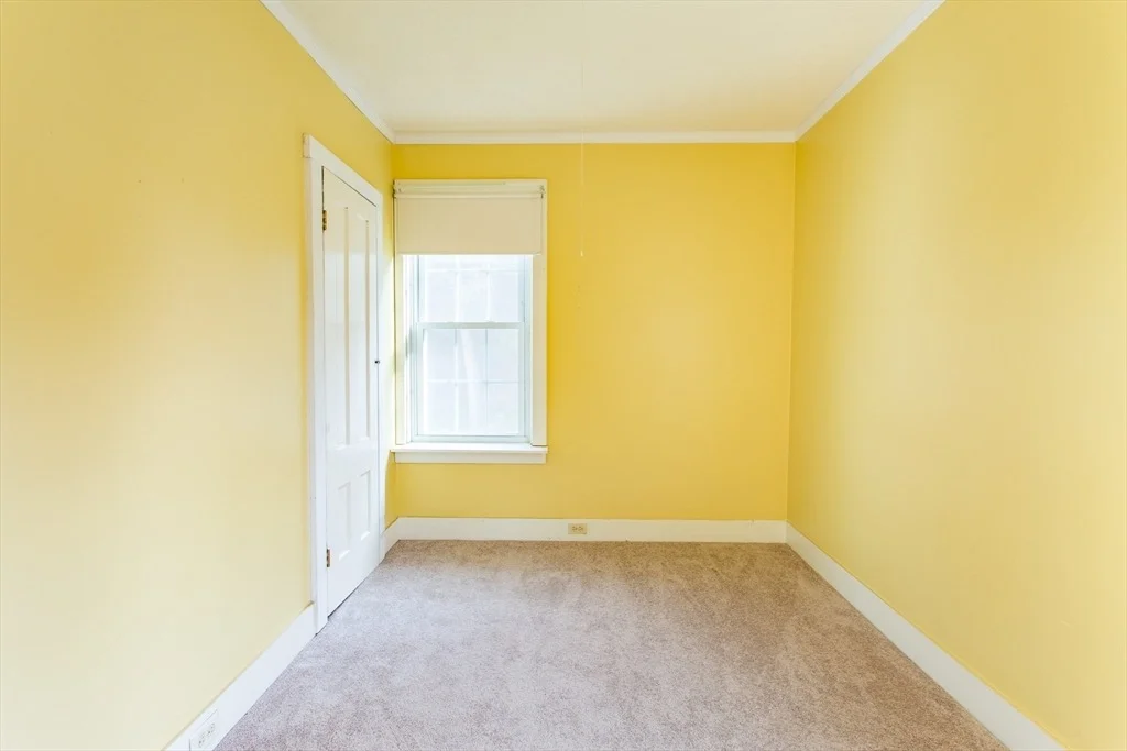 Photo of 106 Pleasant St