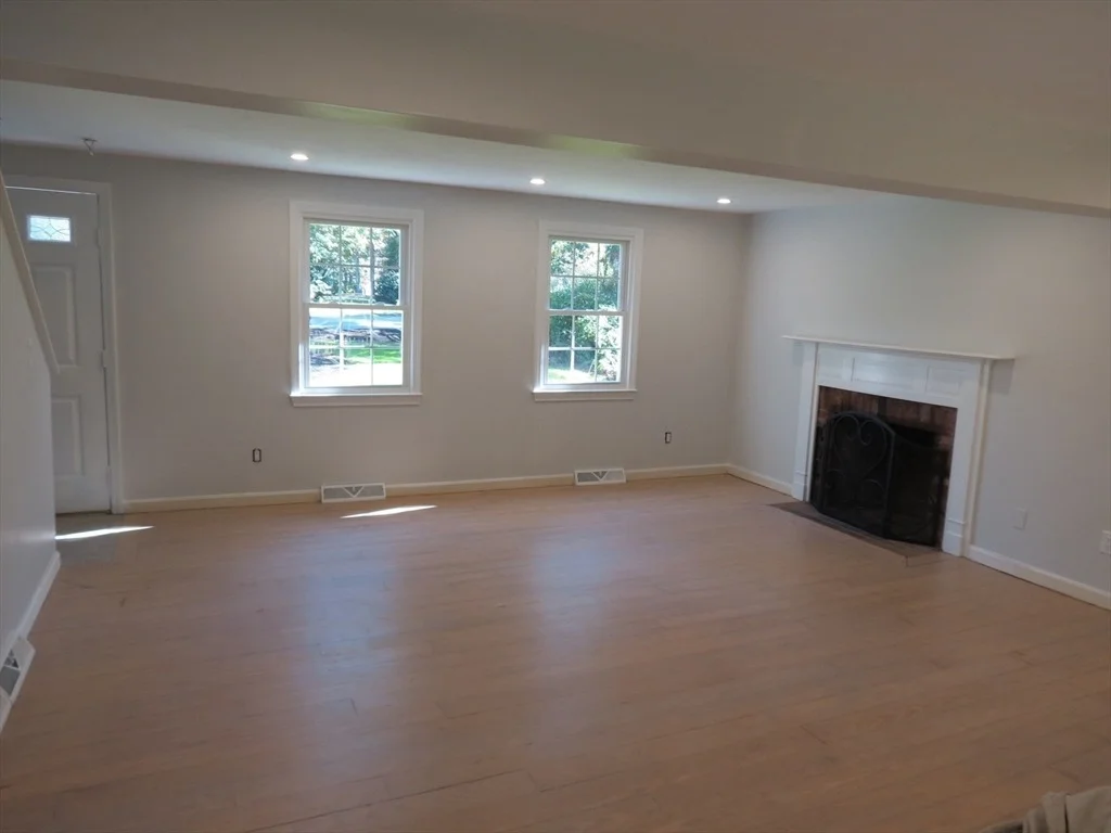Photo of 22 Pinehurst Dr