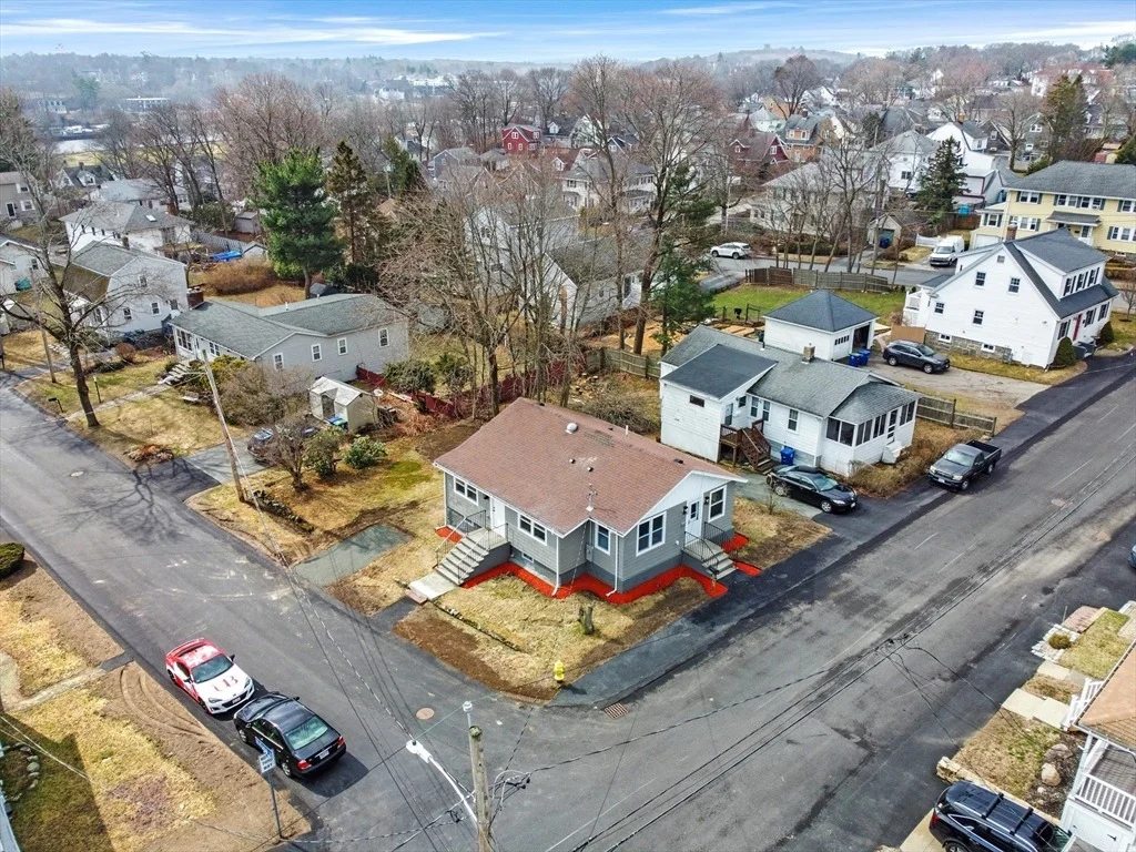 Photo of 87 Arborway Dr
