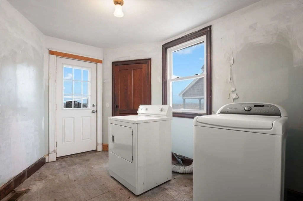 Photo of 154 North End Boulevard