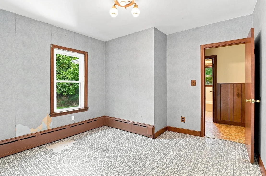 Photo of 28 Eastern Avenue