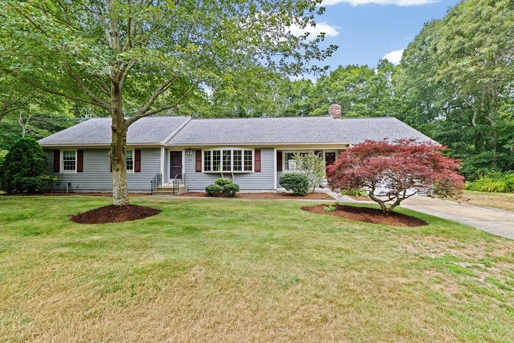 Photo of 166 Carriage Lane