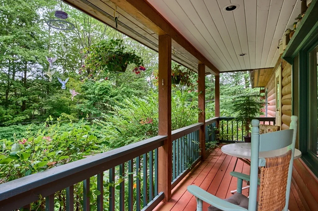 Photo of 35 Briar Hill Rd