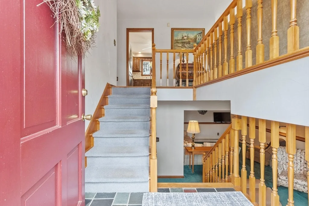 Photo of 305 Benjamin St