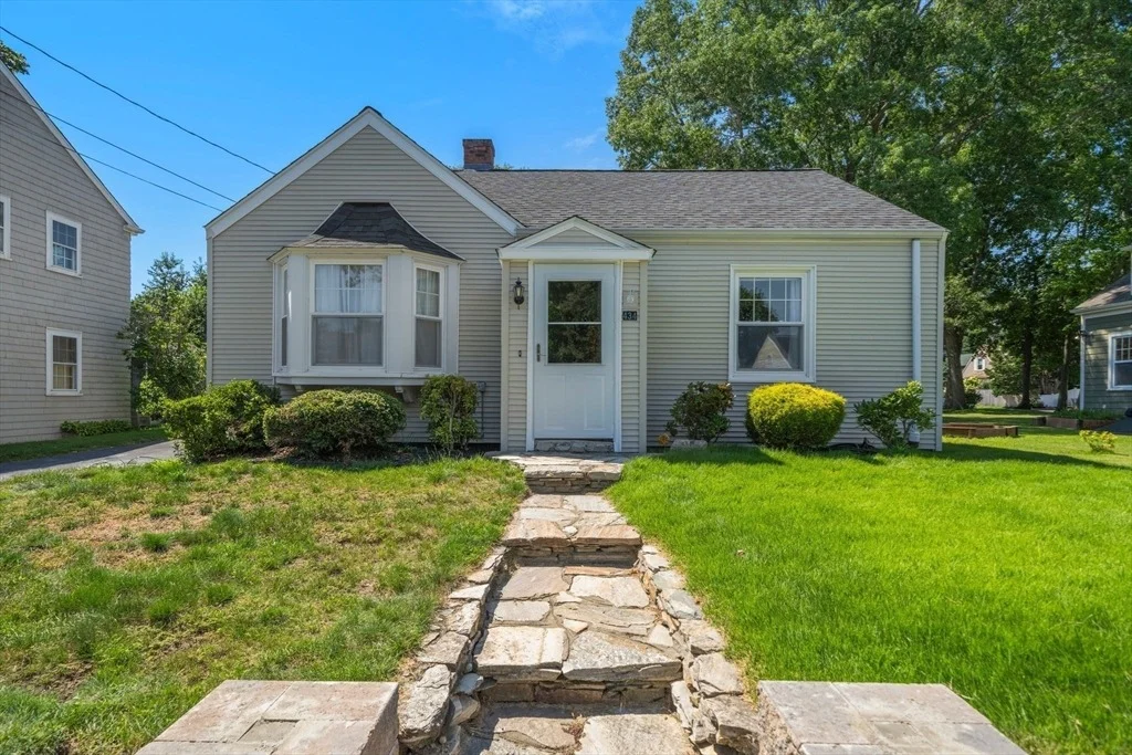 Photo of 434 Eldridge St.