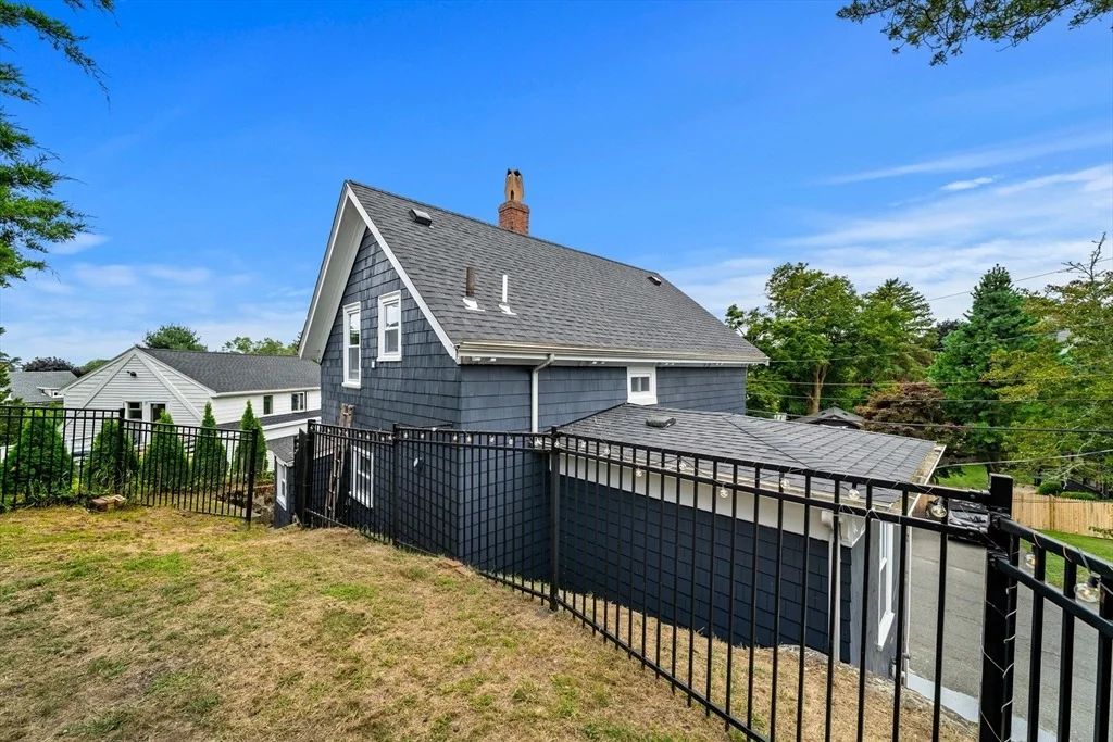 Photo of 53 Sewall St