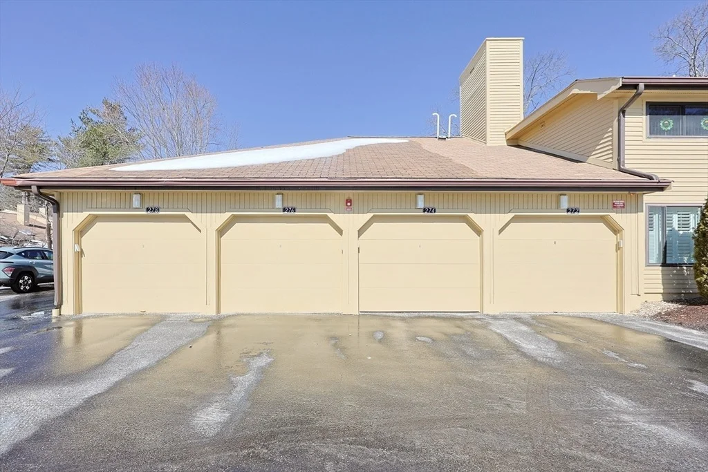 Photo of Unit 276 at 276 Trailside Way